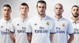 维拉中场核心蒙奇转会传闻：埃梅里教练挑战与球队重建之路